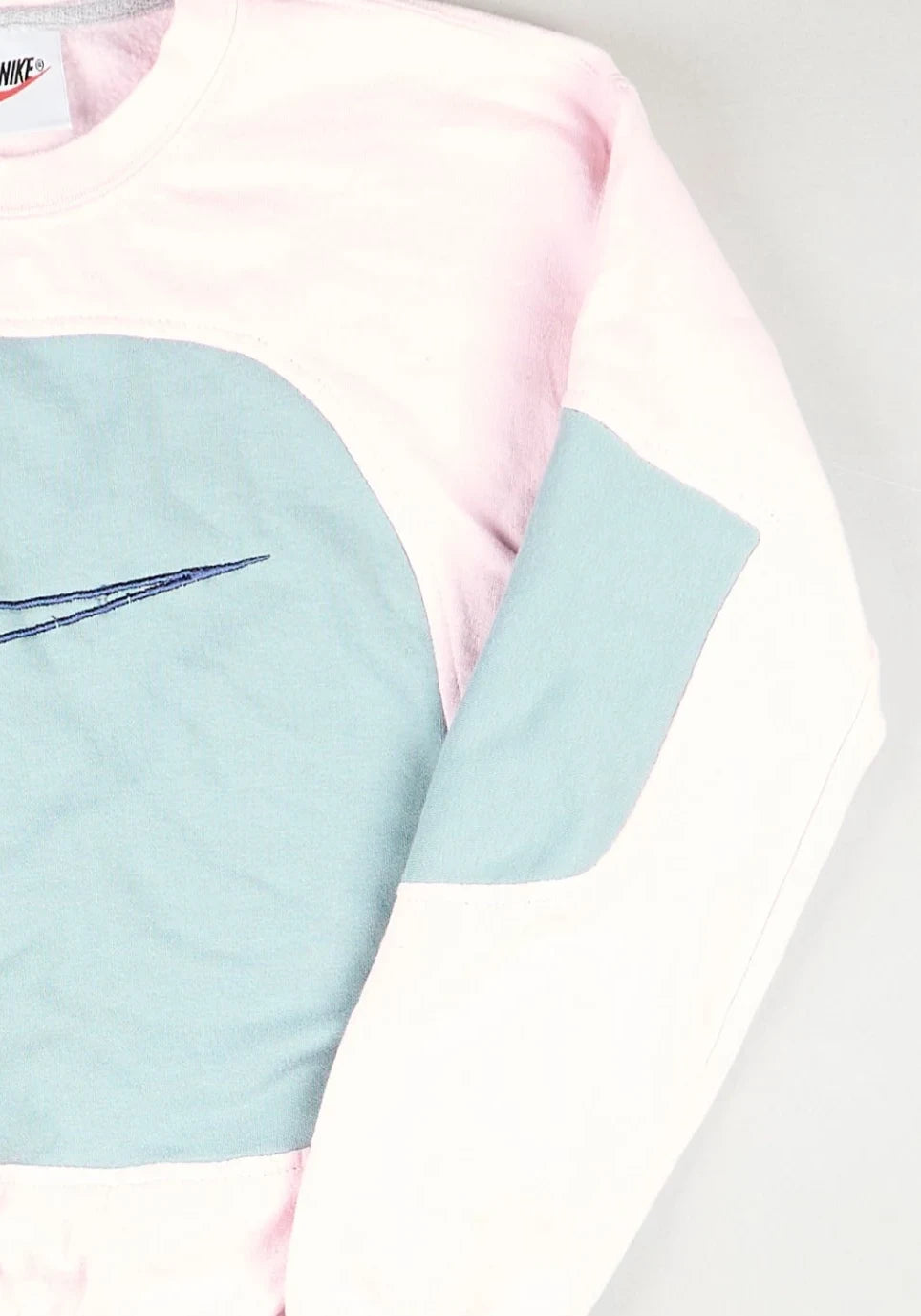 Nike - Renewed Sweatshirt (XXS)