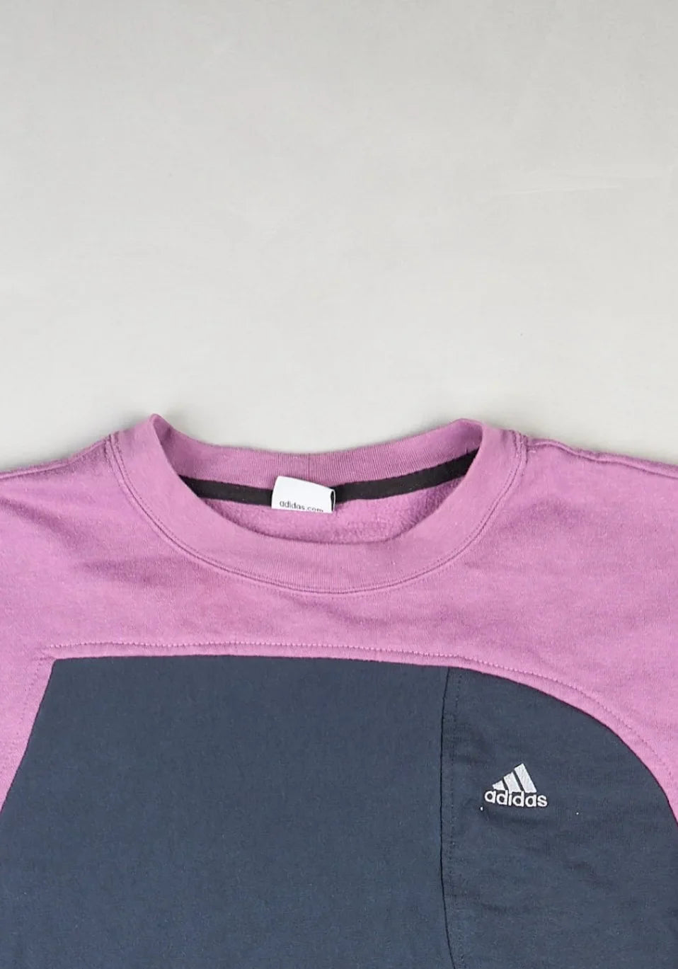 Adidas - Renewed Sweatshirt (XS)