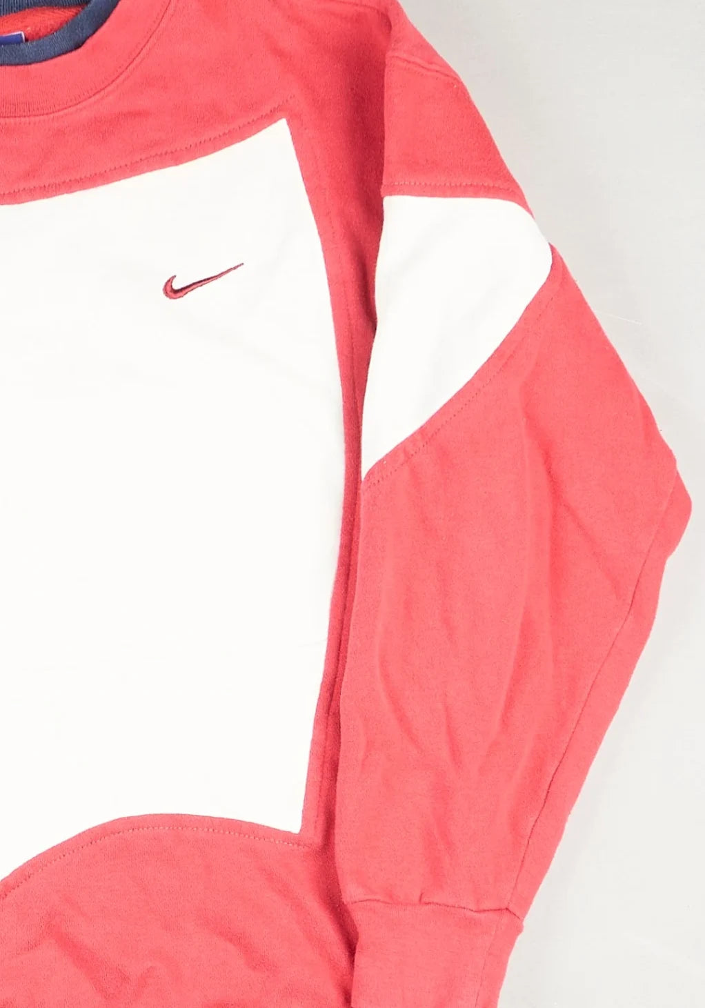 Nike - Renewed Sweatshirt (XS)
