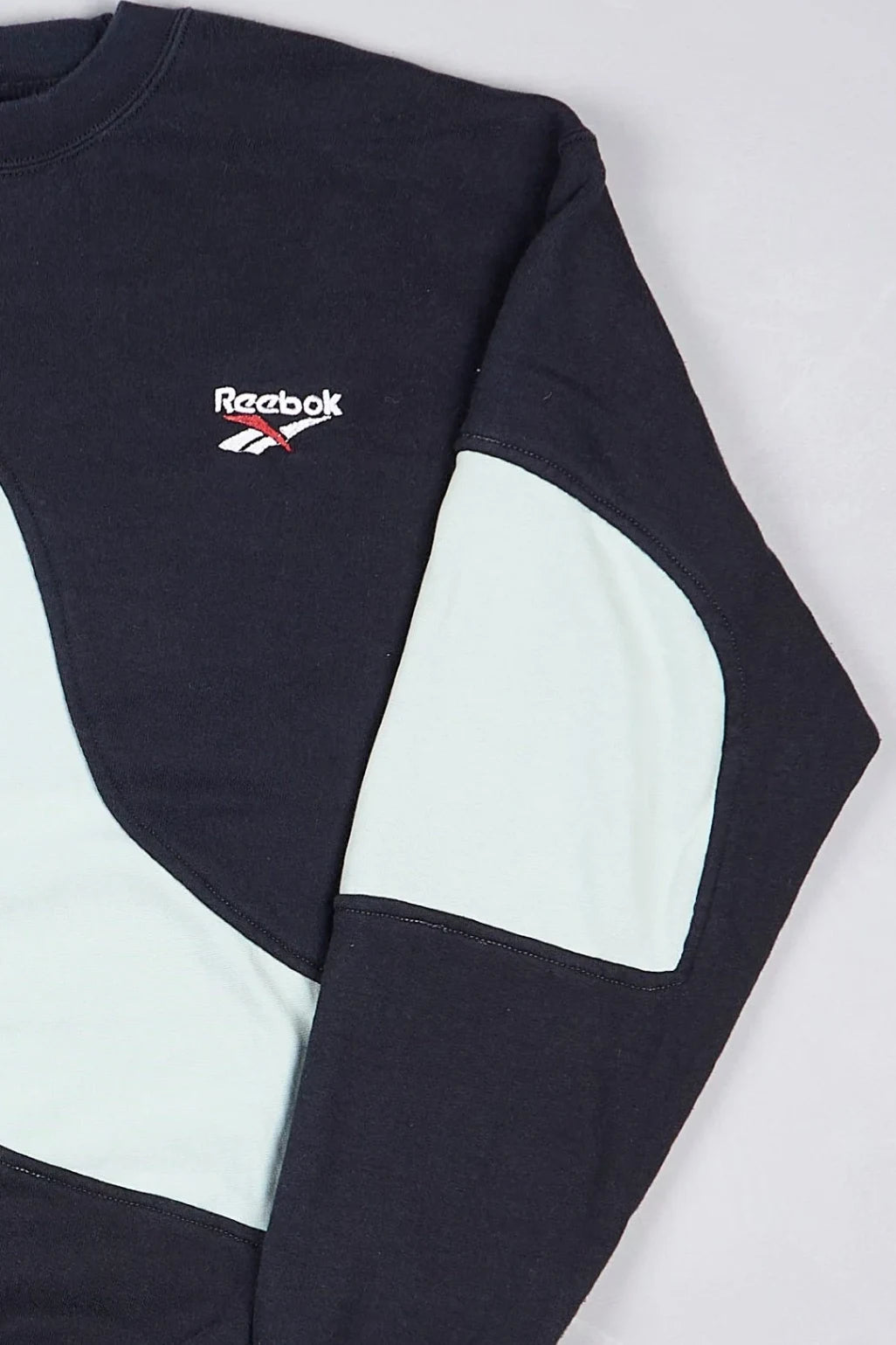 Reebok - Sweatshirt (L)