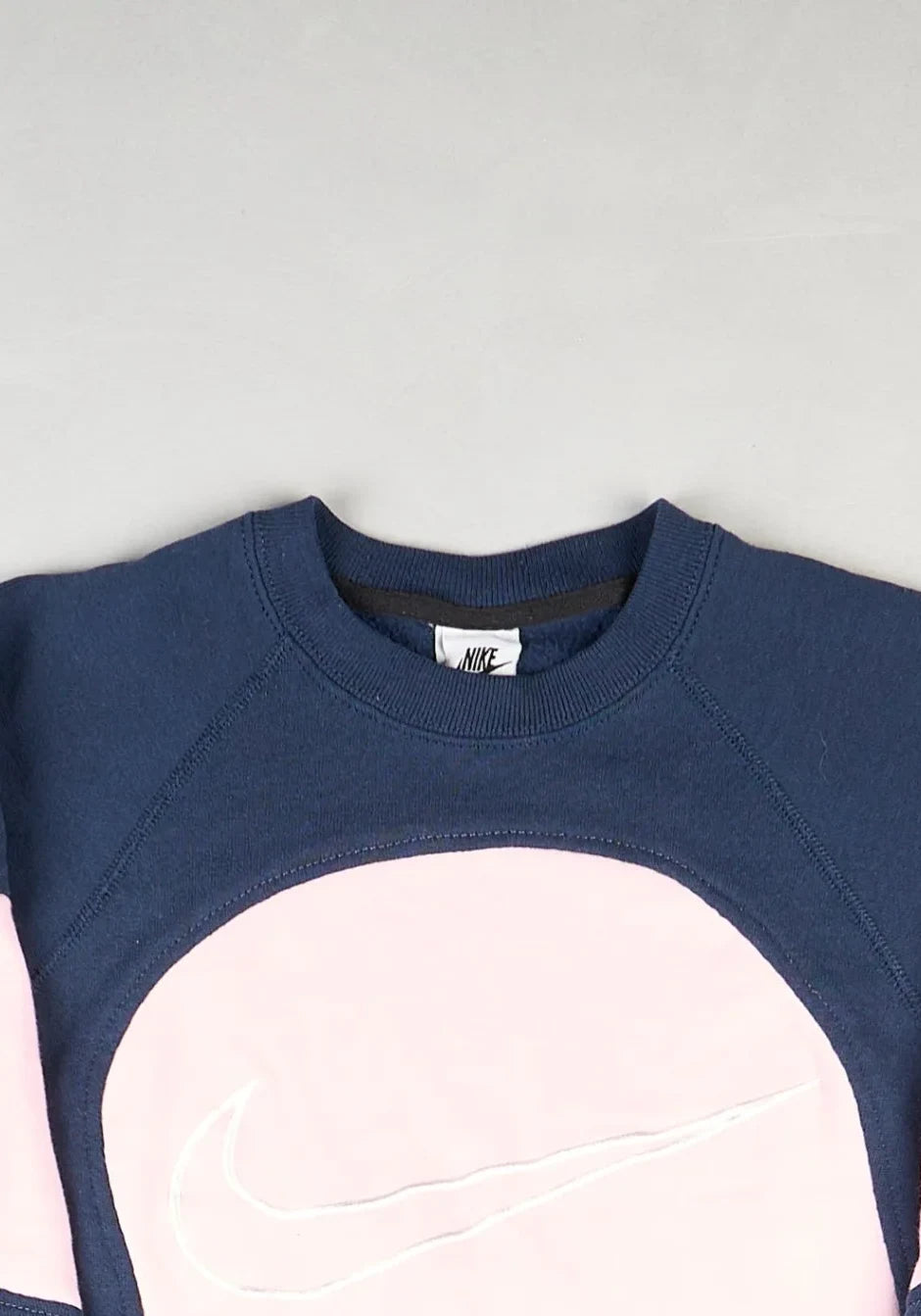 Nike - Renewed Sweatshirt (XS)