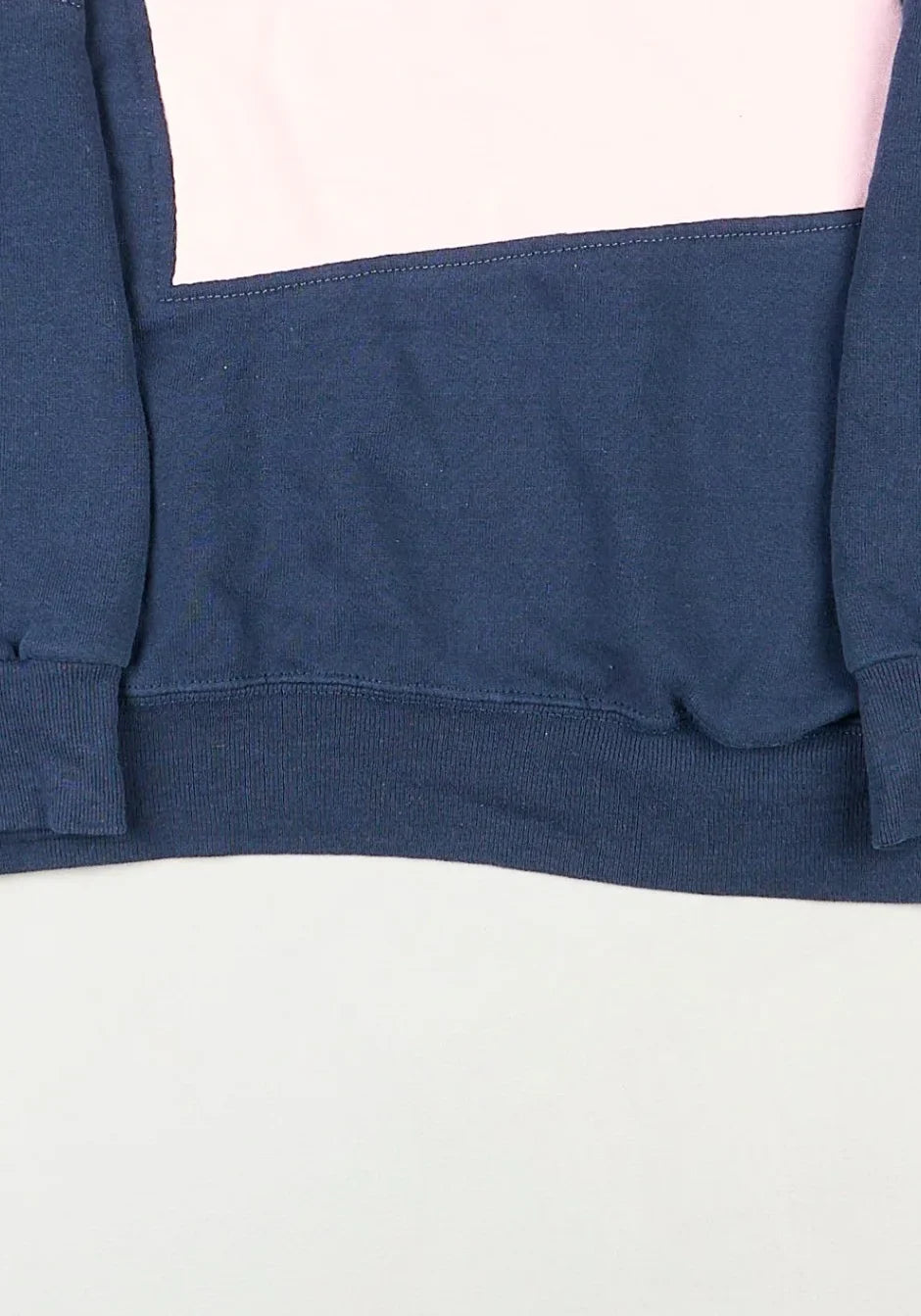 Nike - Renewed Sweatshirt (XS)