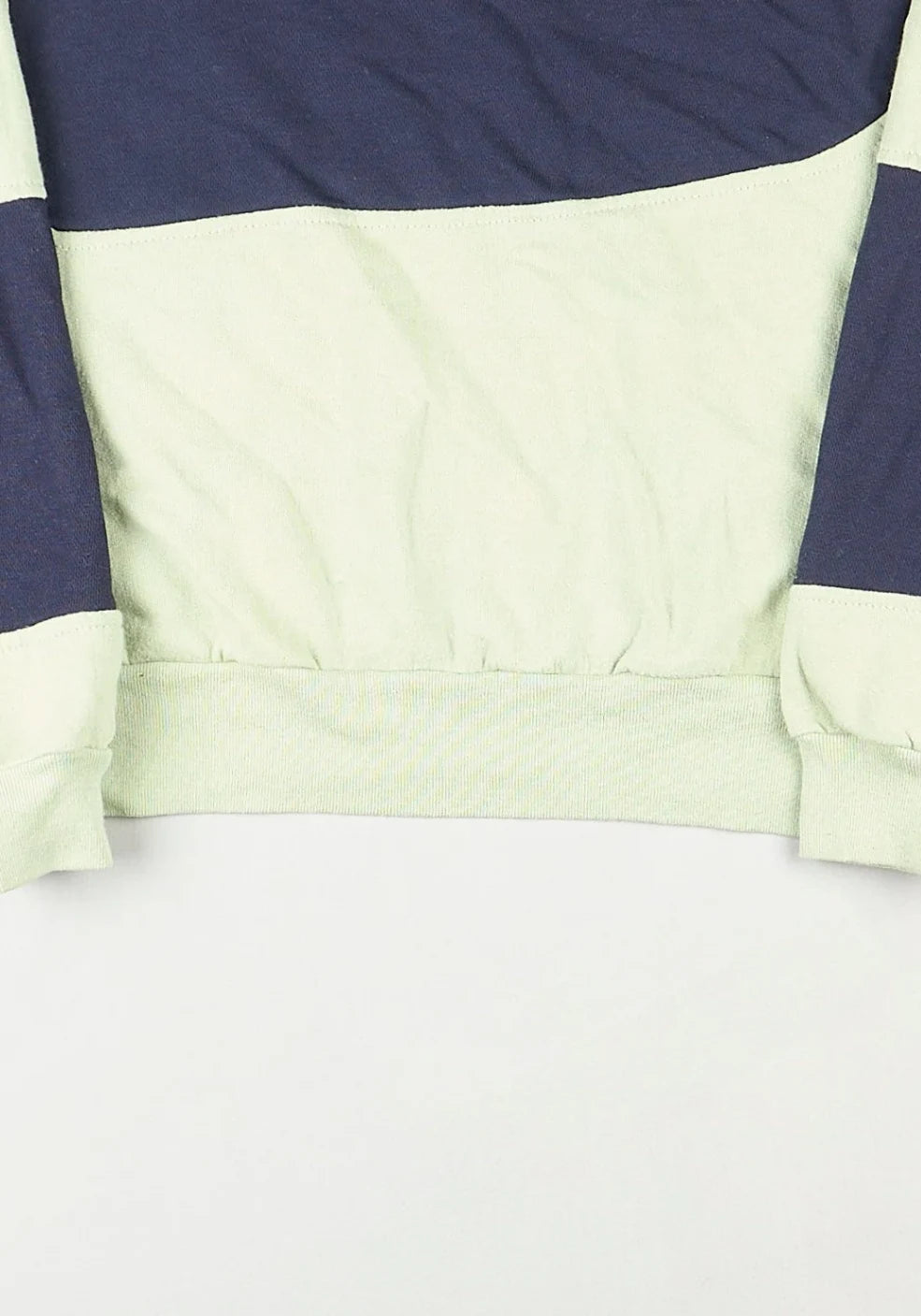 Nike - Renewed Sweatshirt (XS)