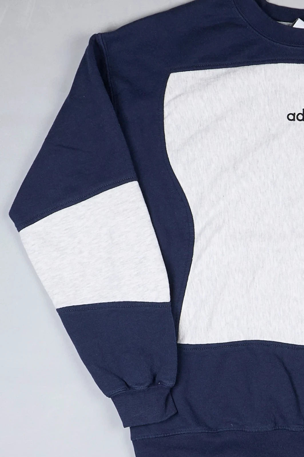 Adidas - Sweatshirt (L)