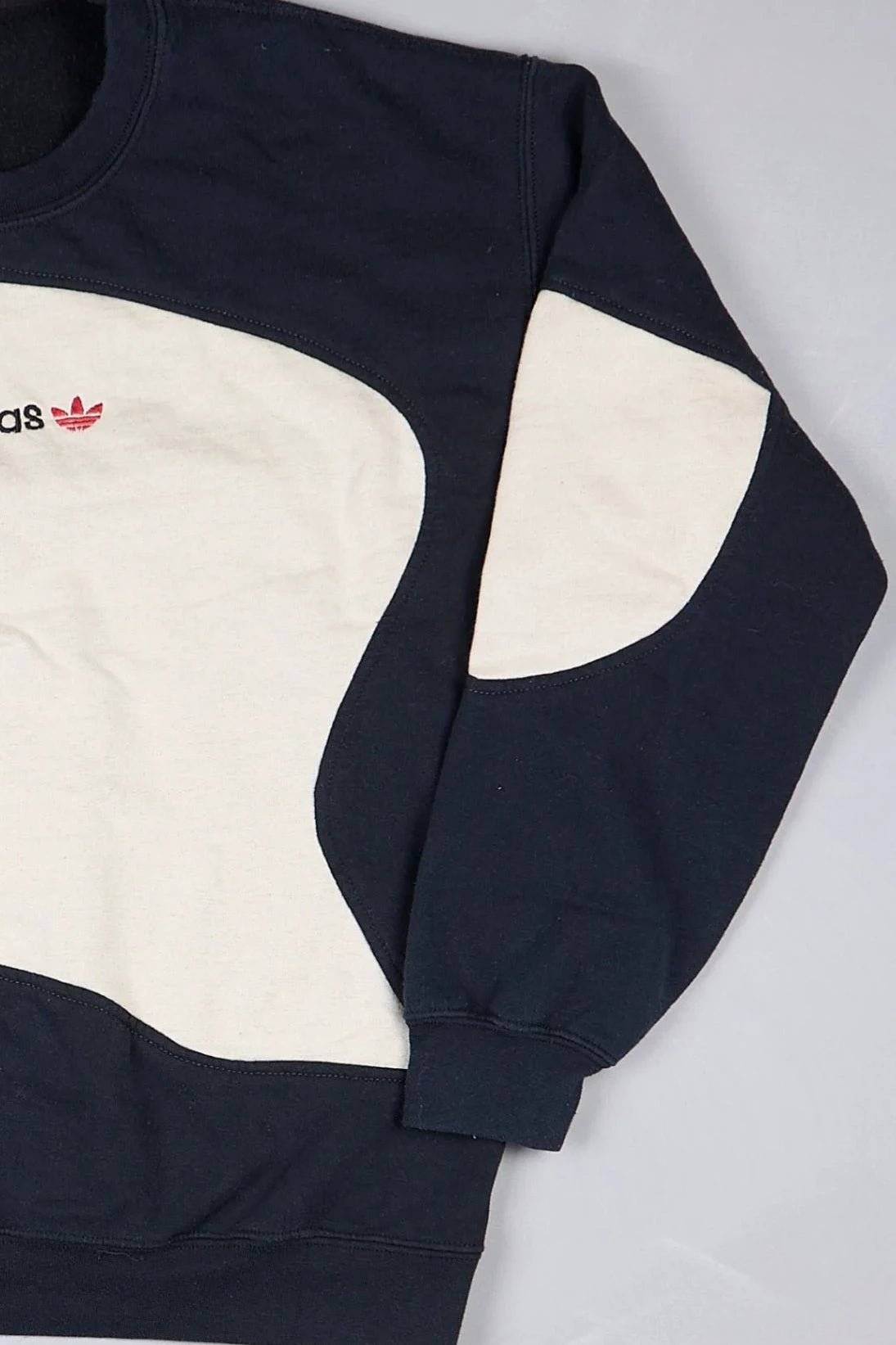 Adidas - Sweatshirt (L)