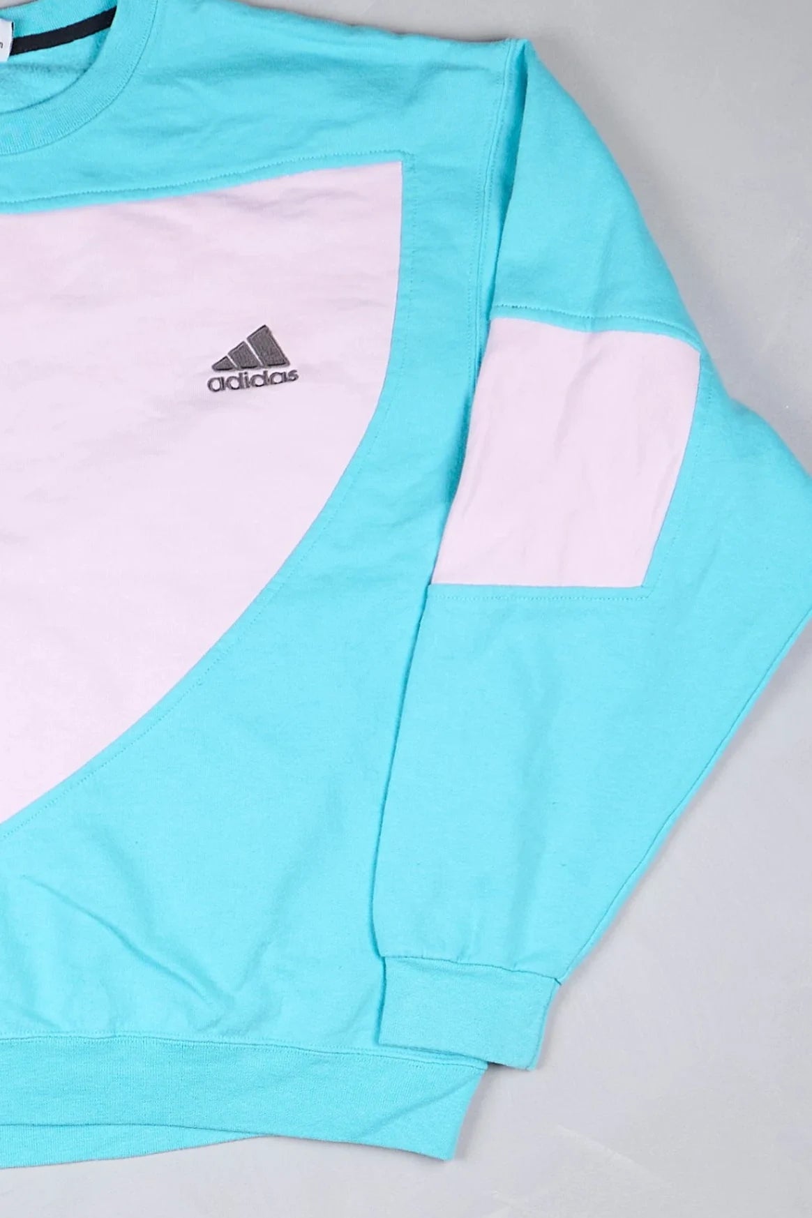 Adidas - Sweatshirt (L)