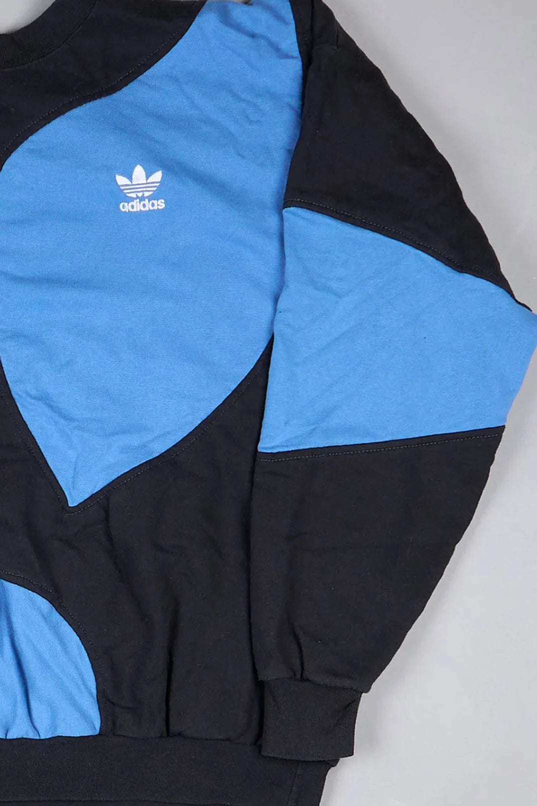 Adidas - Sweatshirt (L)