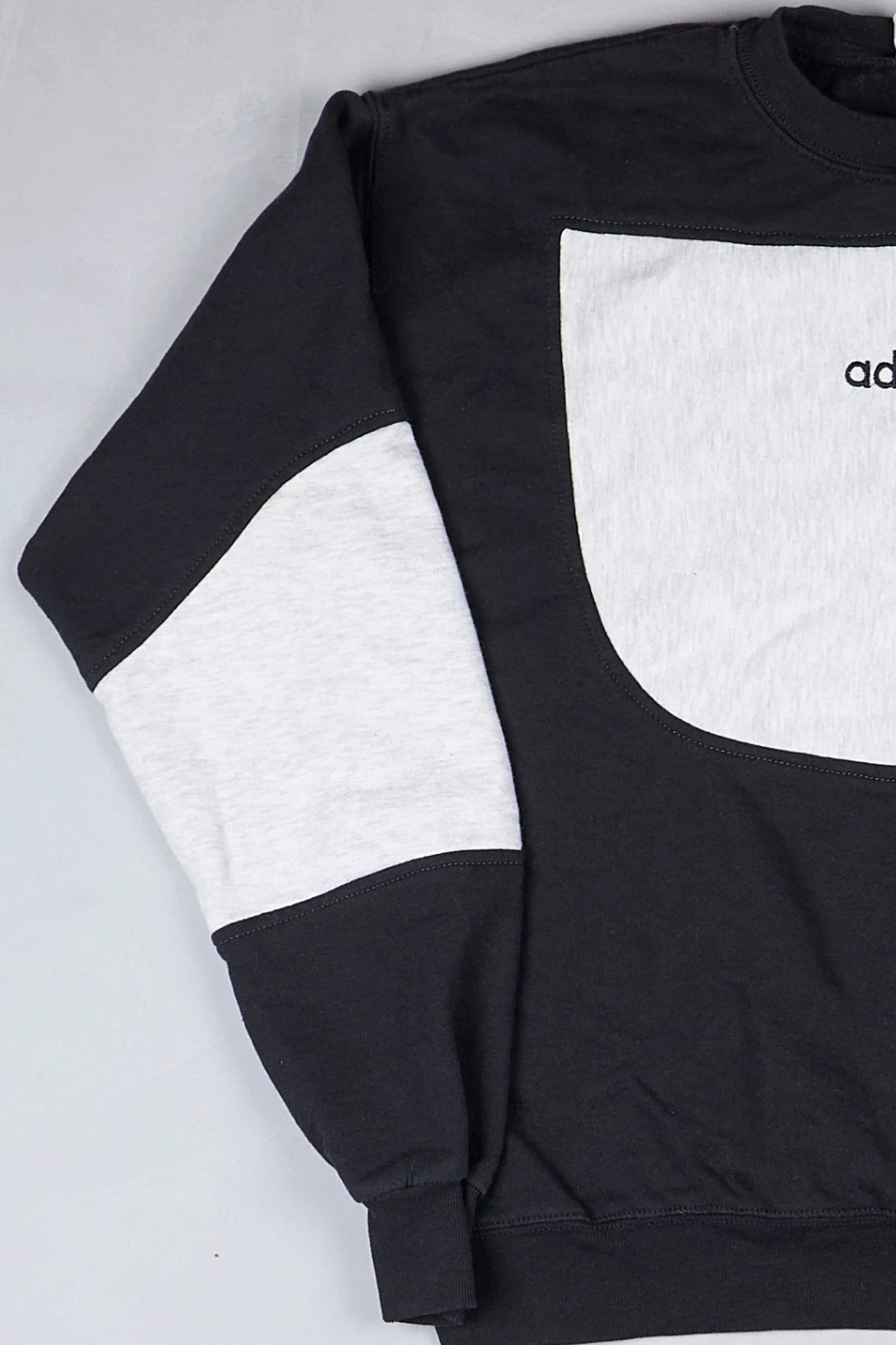 Adidas - Sweatshirt (S)