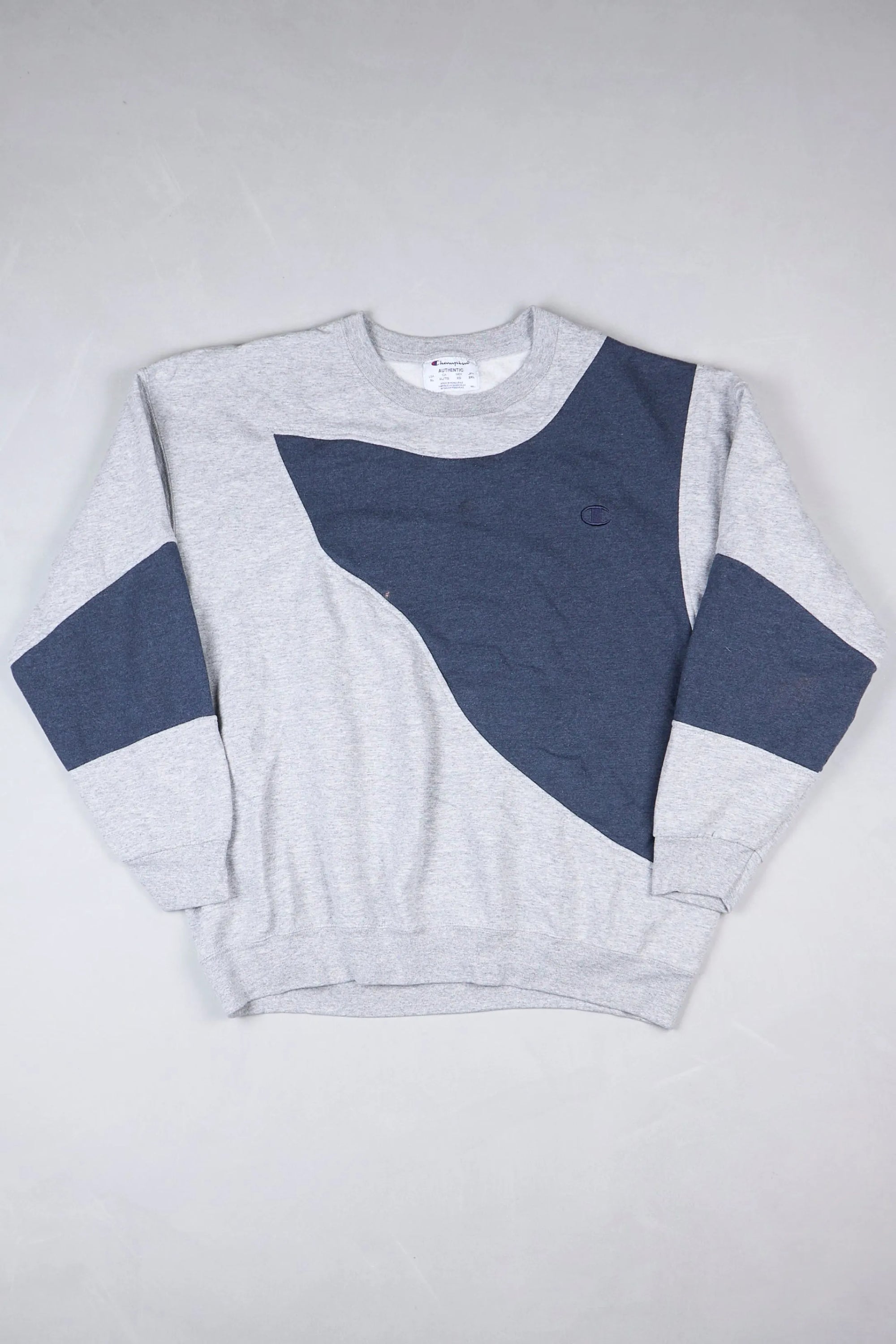 Champion - Sweatshirt (L)