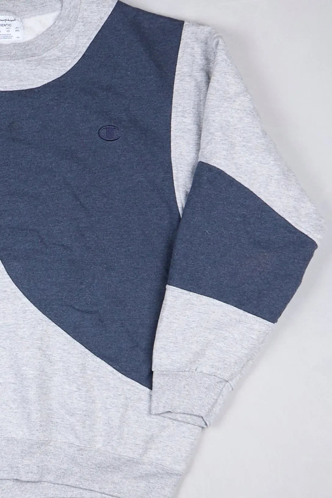 Champion - Sweatshirt (L)