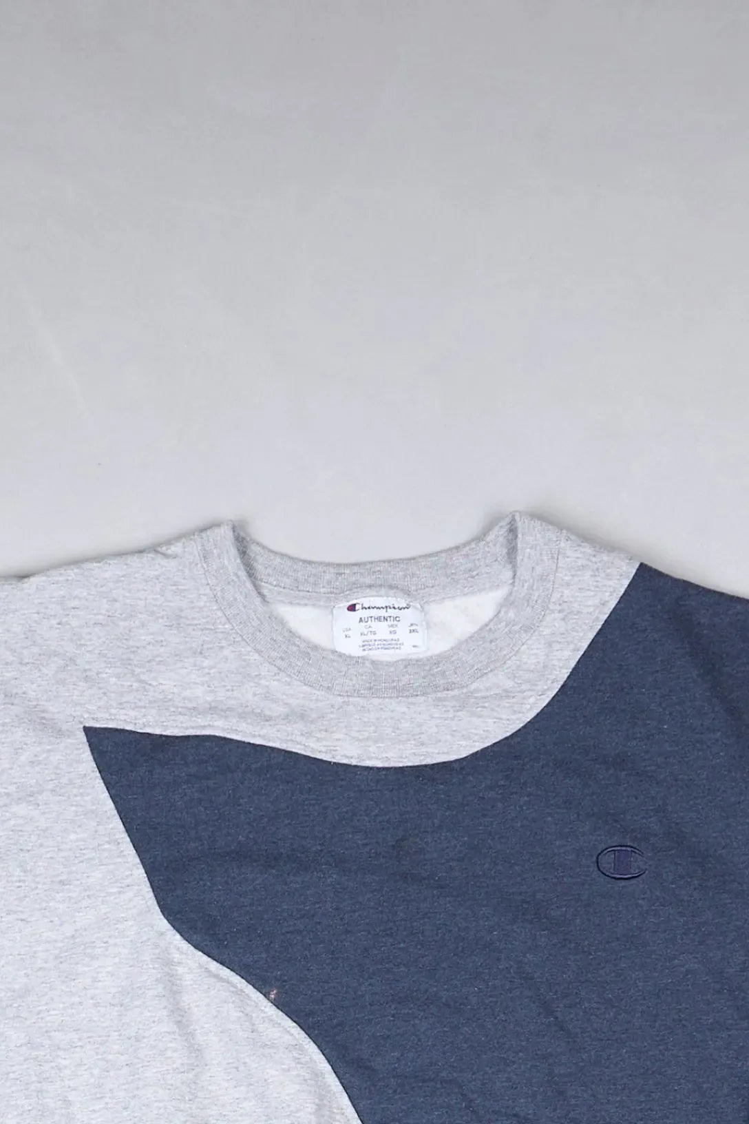 Champion - Sweatshirt (L)