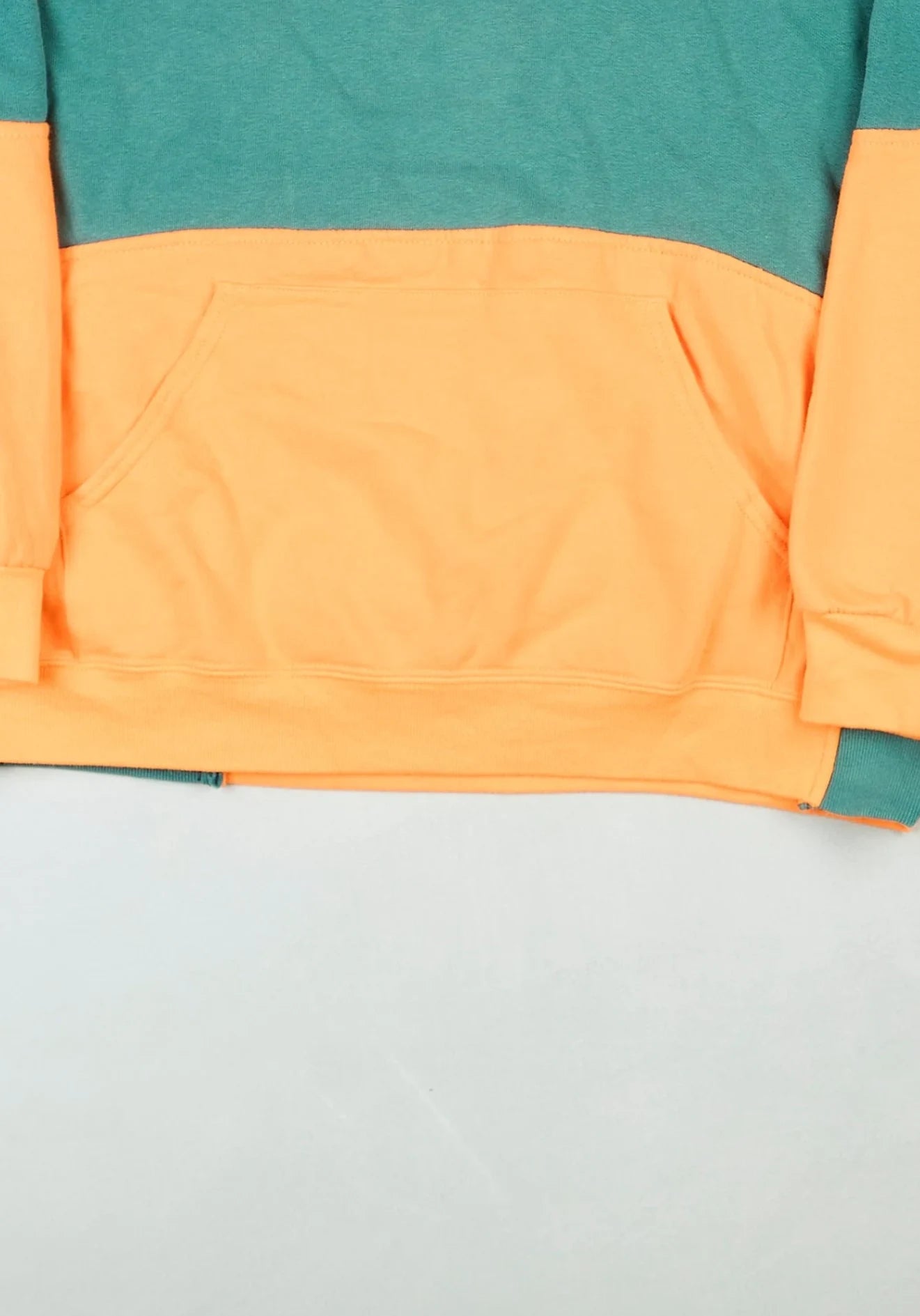 Starter - Renewed Hoodie (XL)