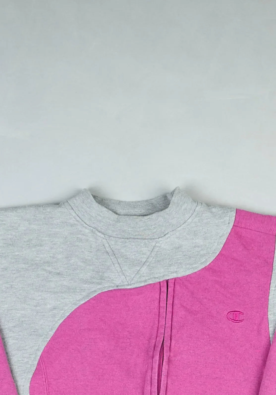 Champion - Renewed Sweatshirt (S)