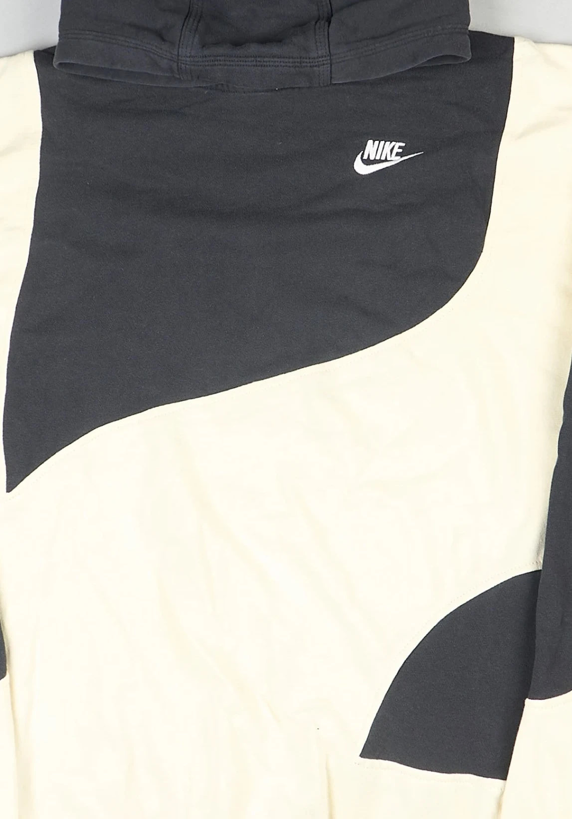 Nike - Renewed Hoodie (XL)