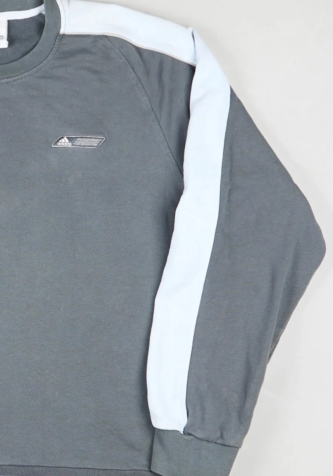 Adidas - Sweatshirt (L)