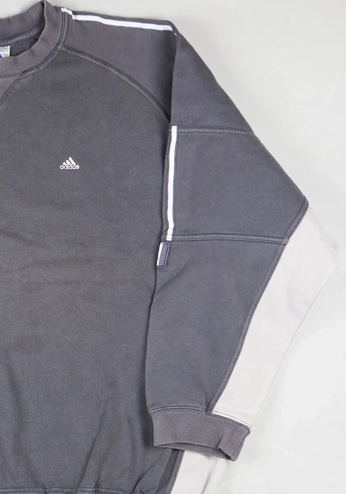 Adidas - Sweatshirt (L)