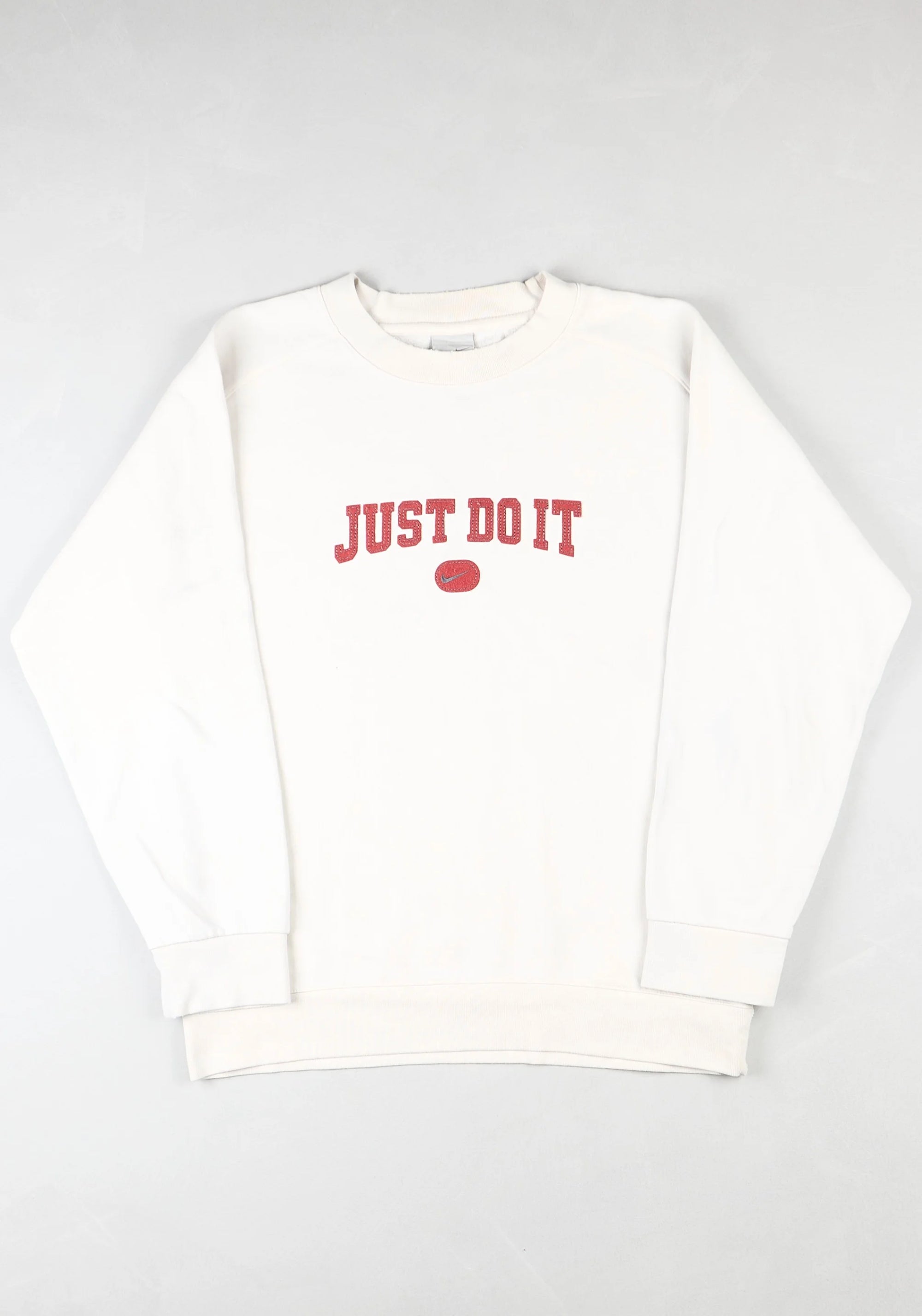 - Sweatshirt (S)