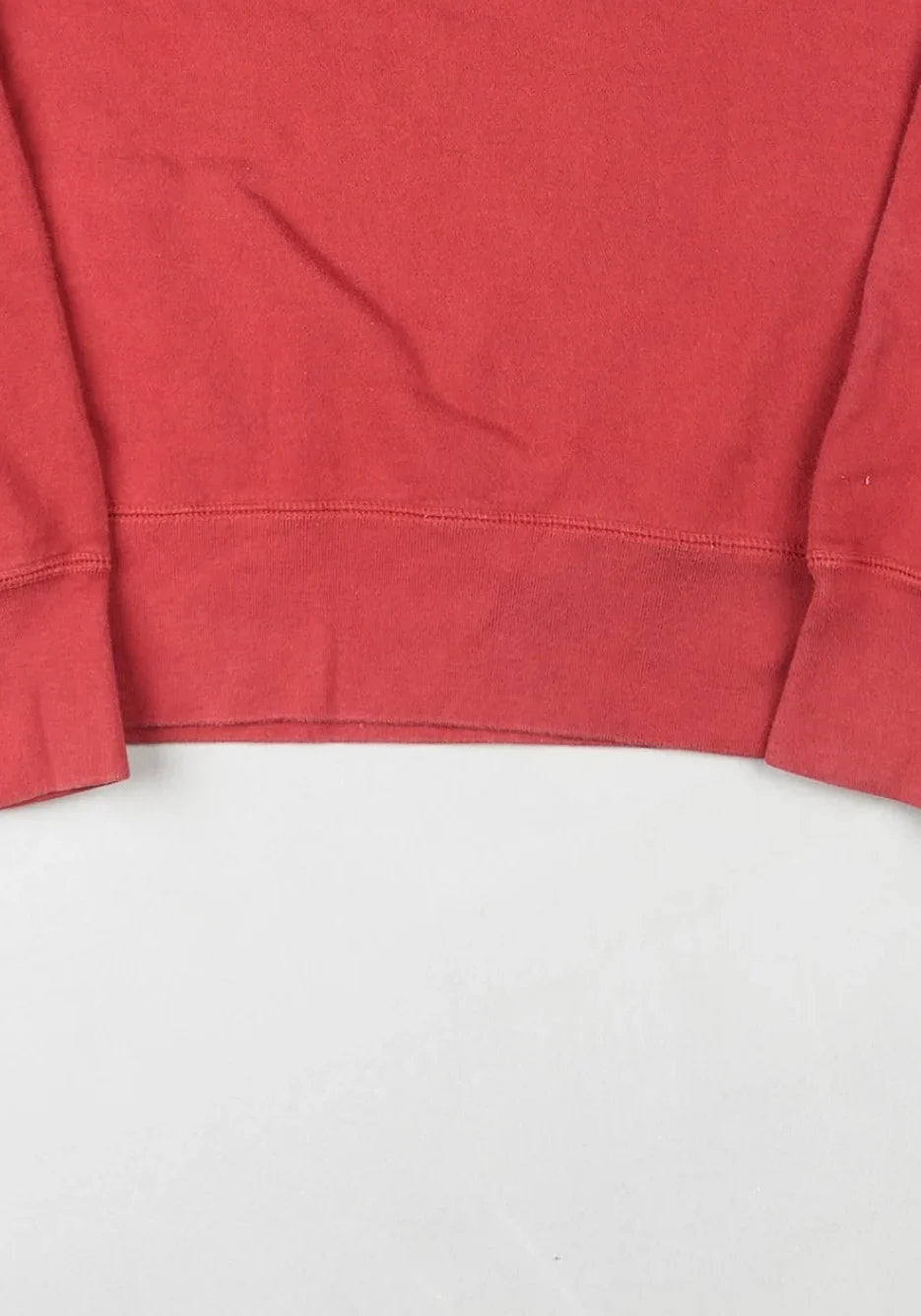 - Sweatshirt (XS)