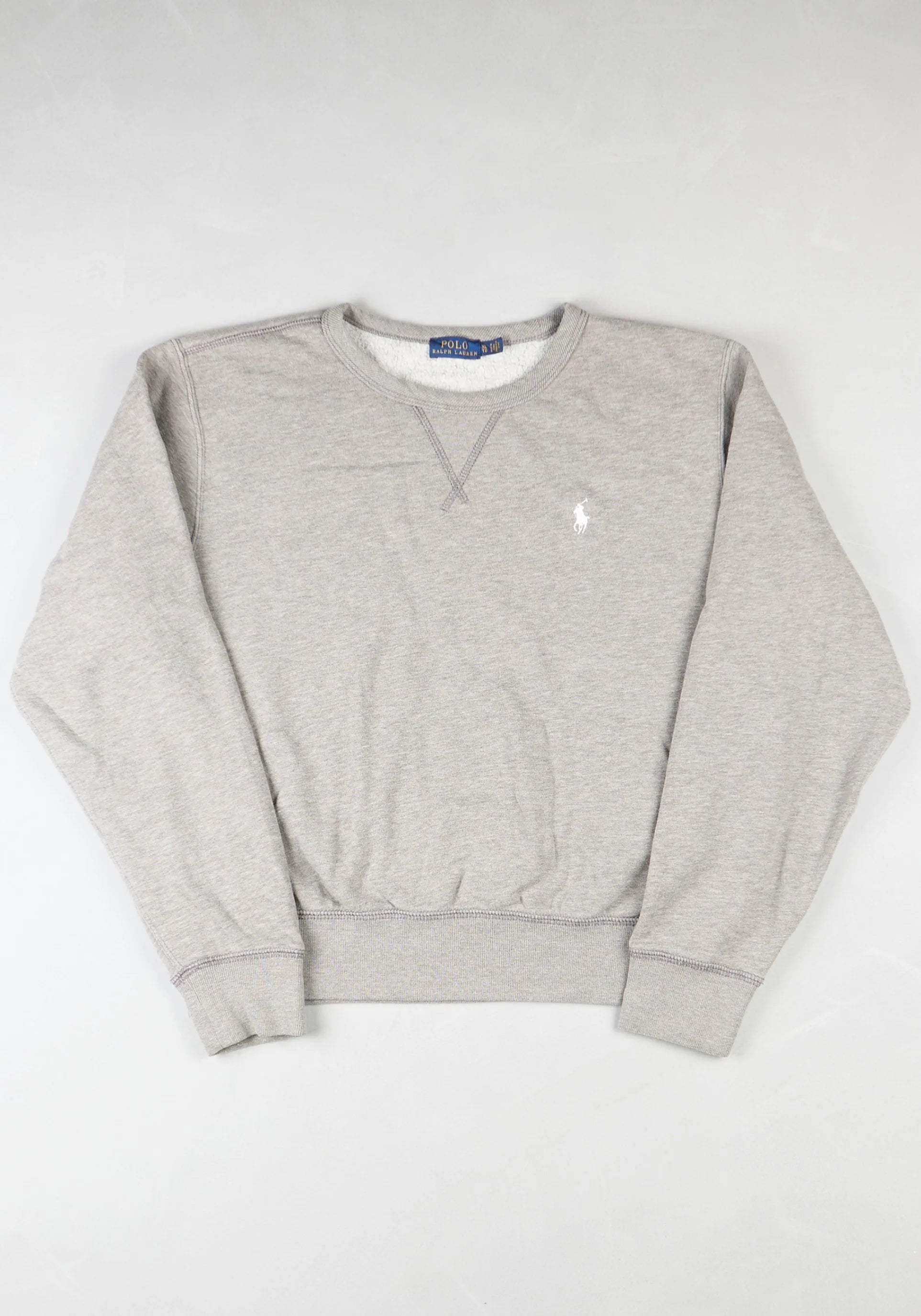 - Sweatshirt (S)
