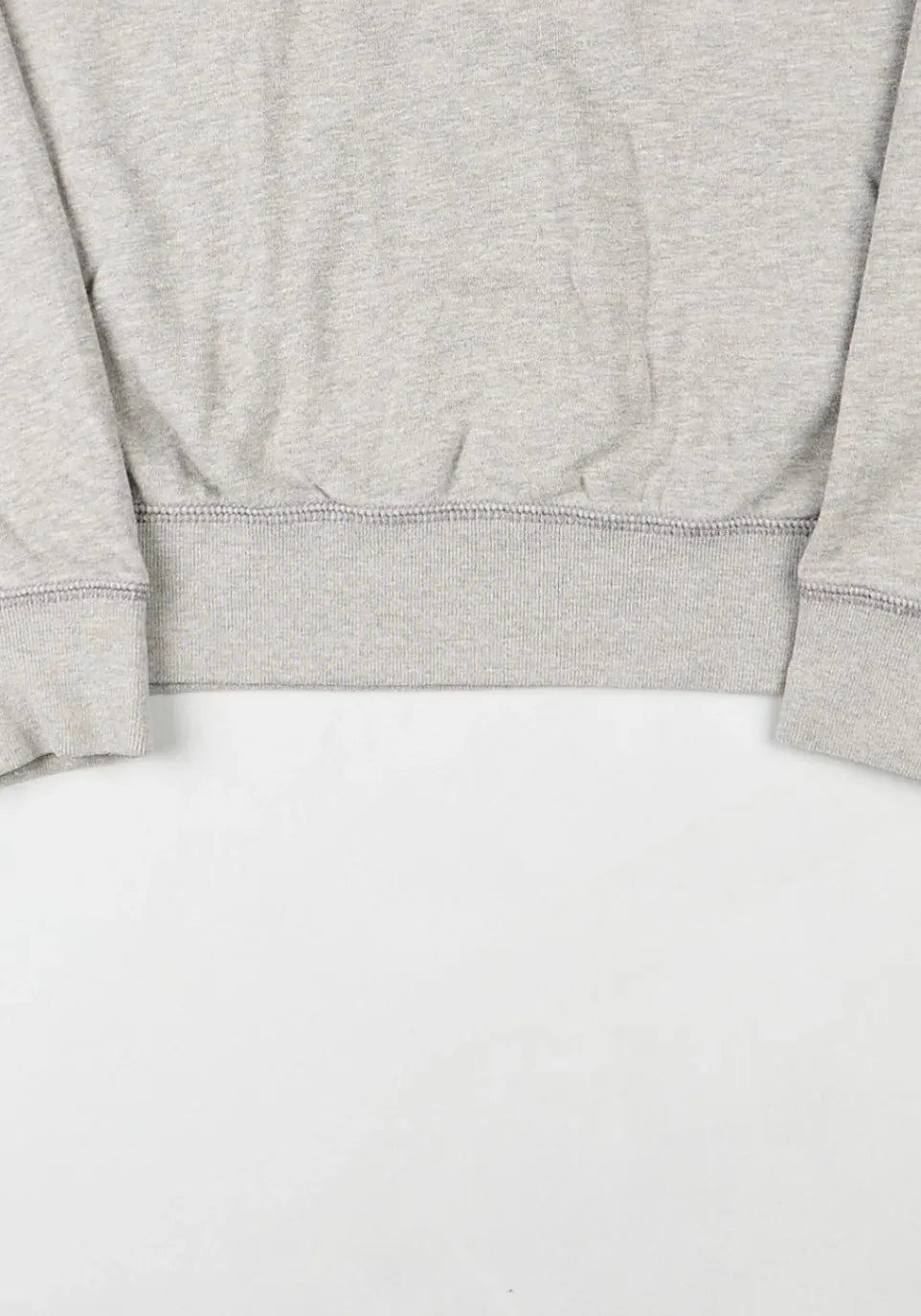 - Sweatshirt (S)