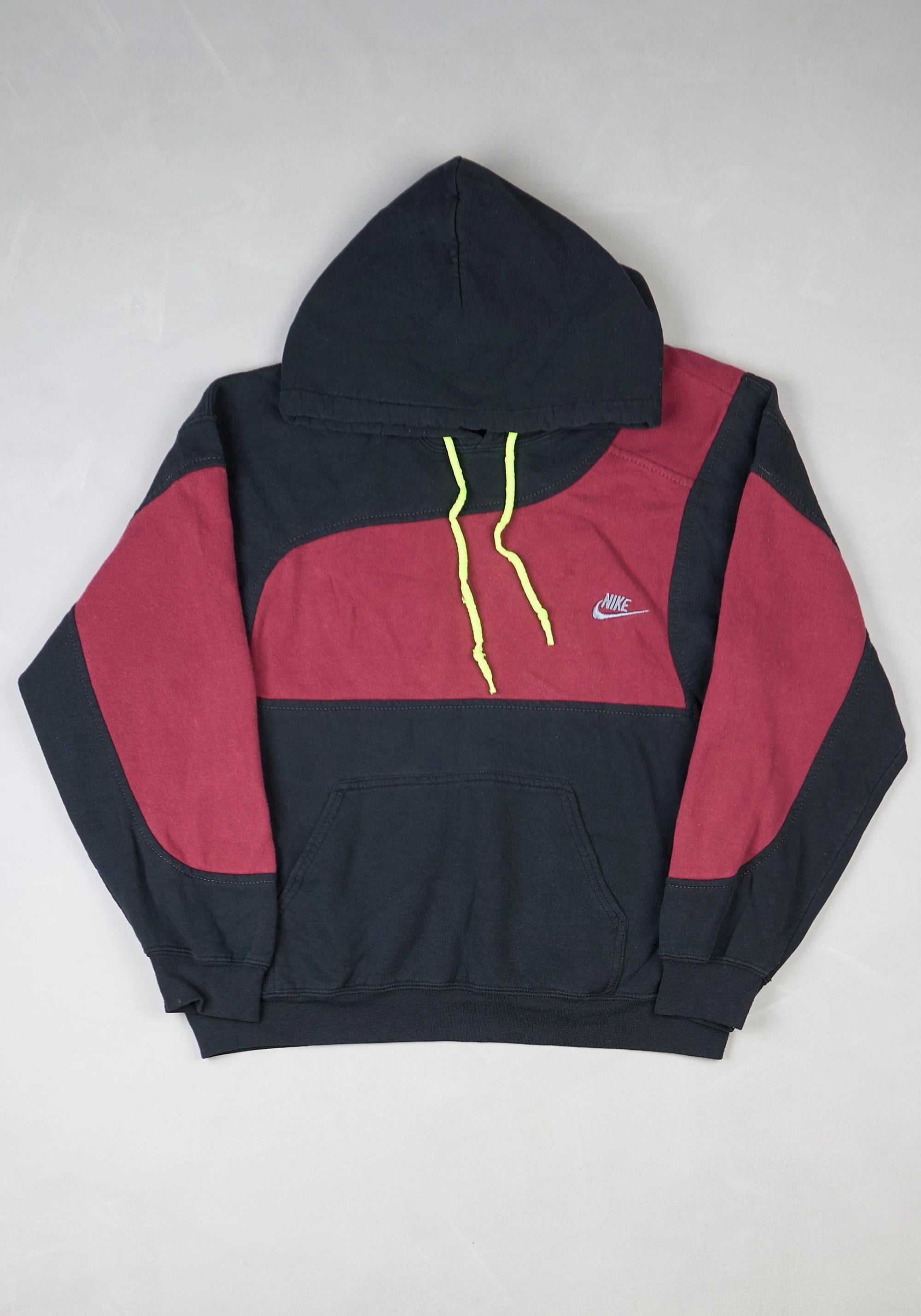 Nike - Renewed Hoodie (XS)