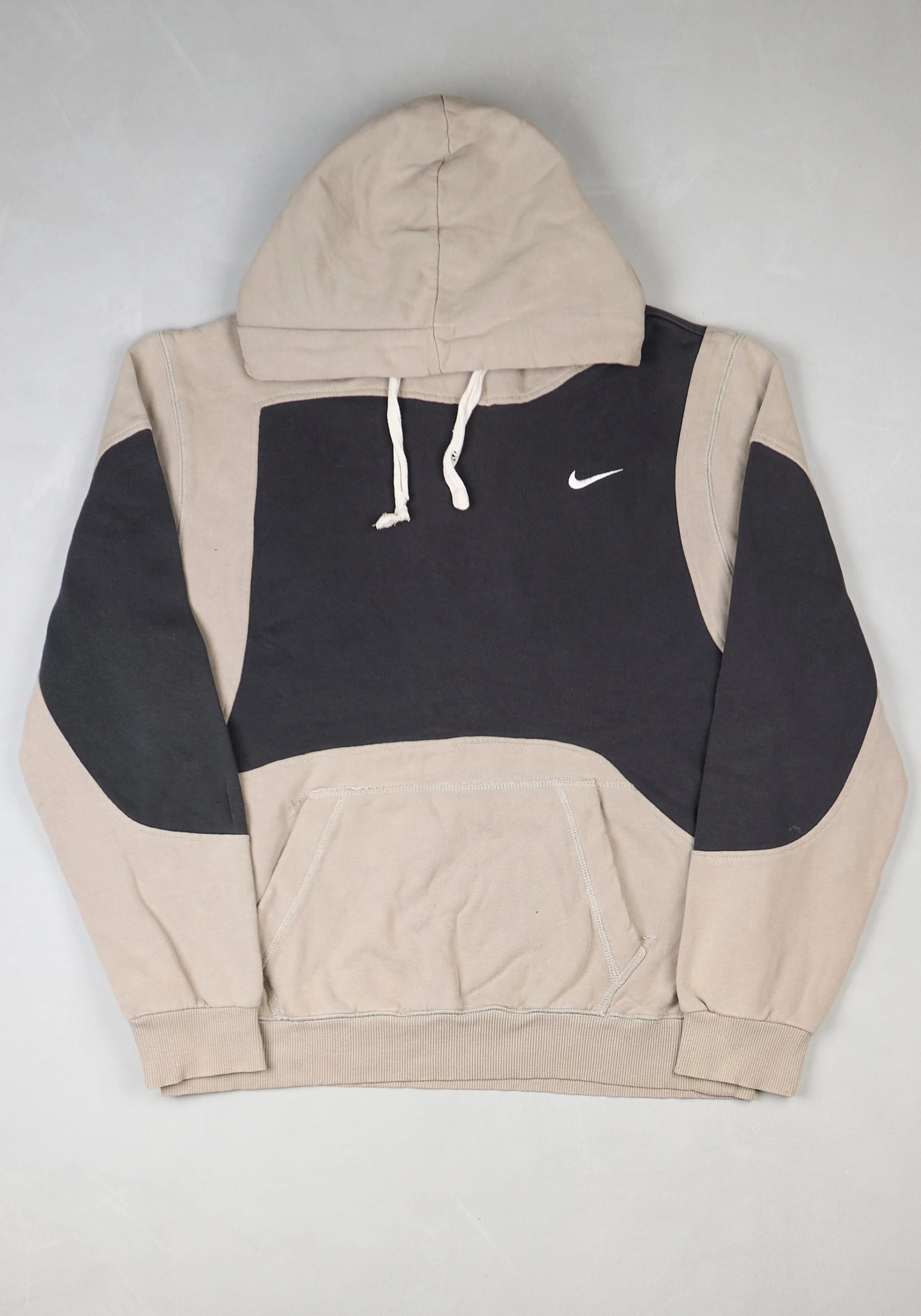 Nike - Renewed Hoodie (L)