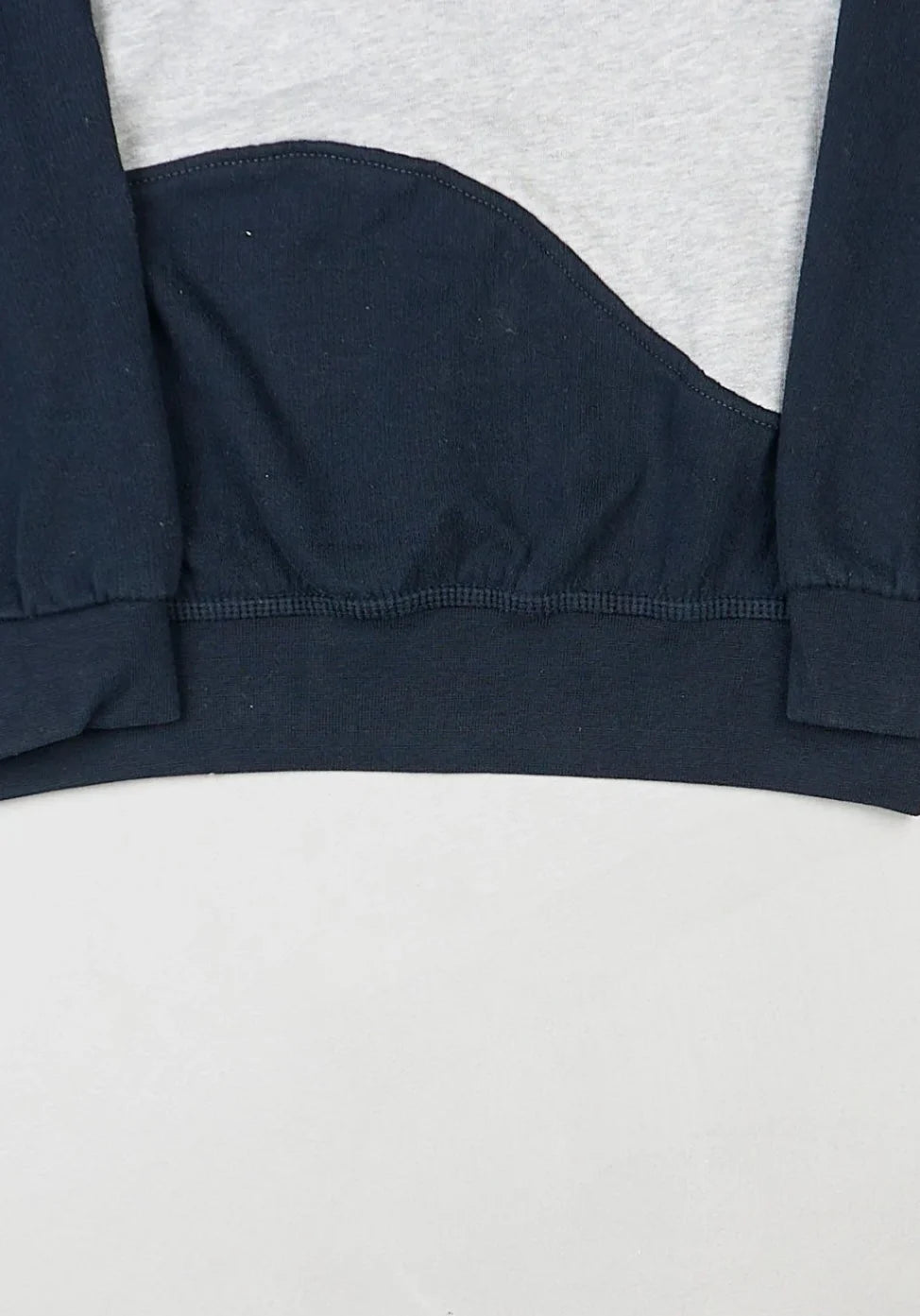 Nike - Renewed Sweatshirt (XXS)