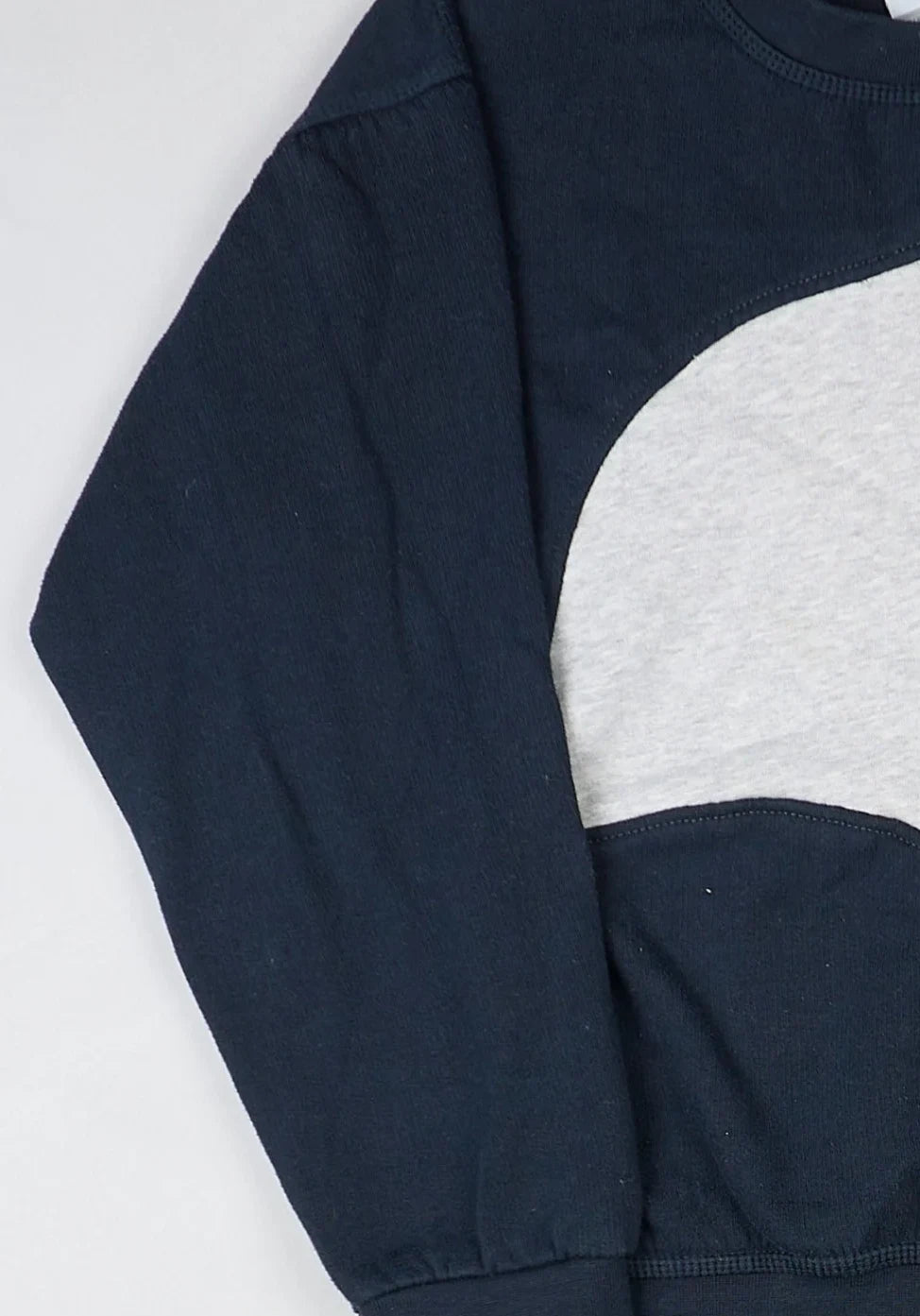 Nike - Renewed Sweatshirt (XXS)