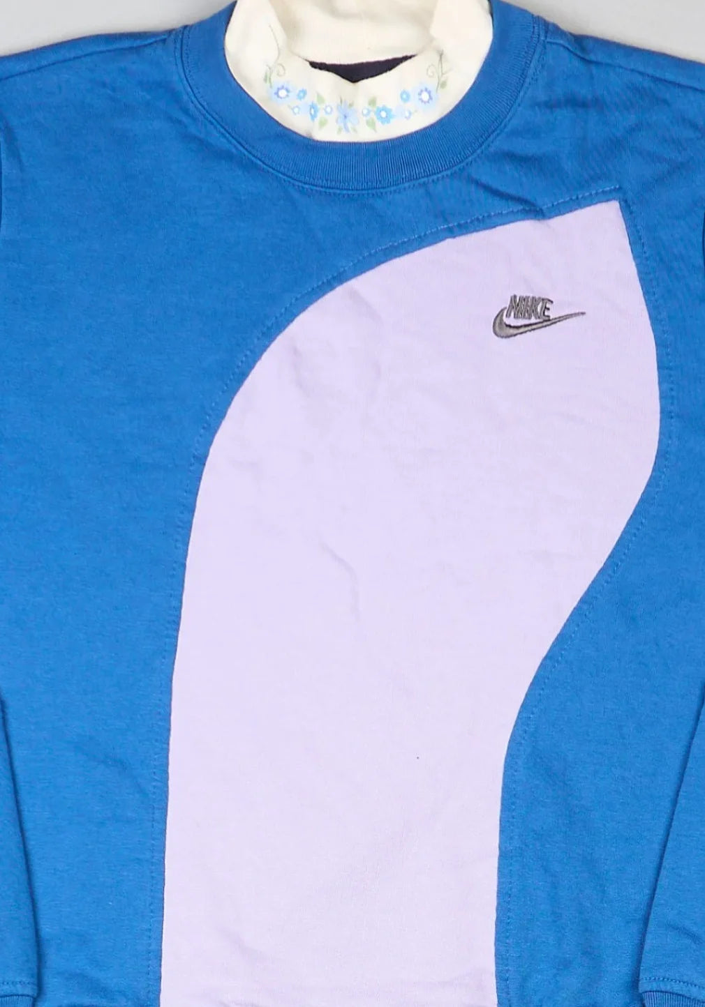 Nike - Renewed Sweatshirt (XS)