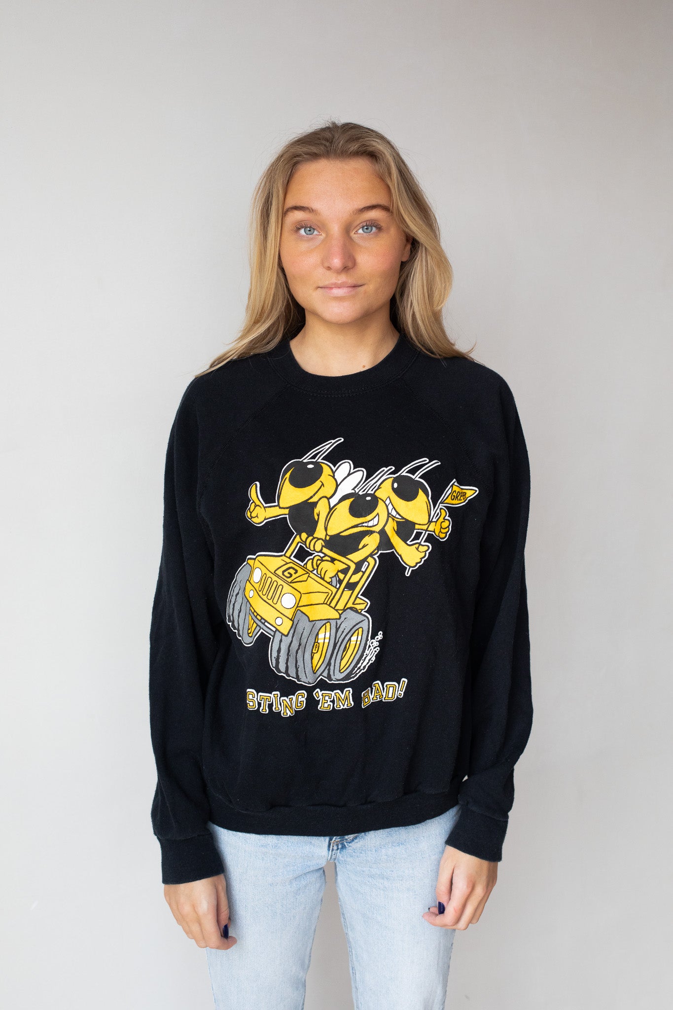 Sting Em Bad - Sweatshirt