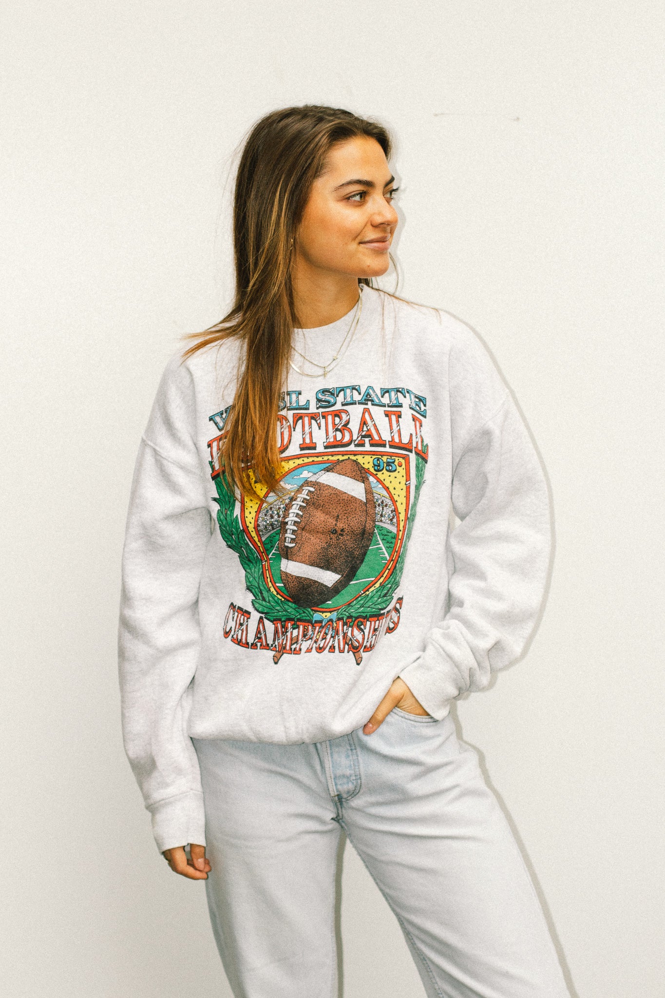 College NFL - Vintage Sweatshirt