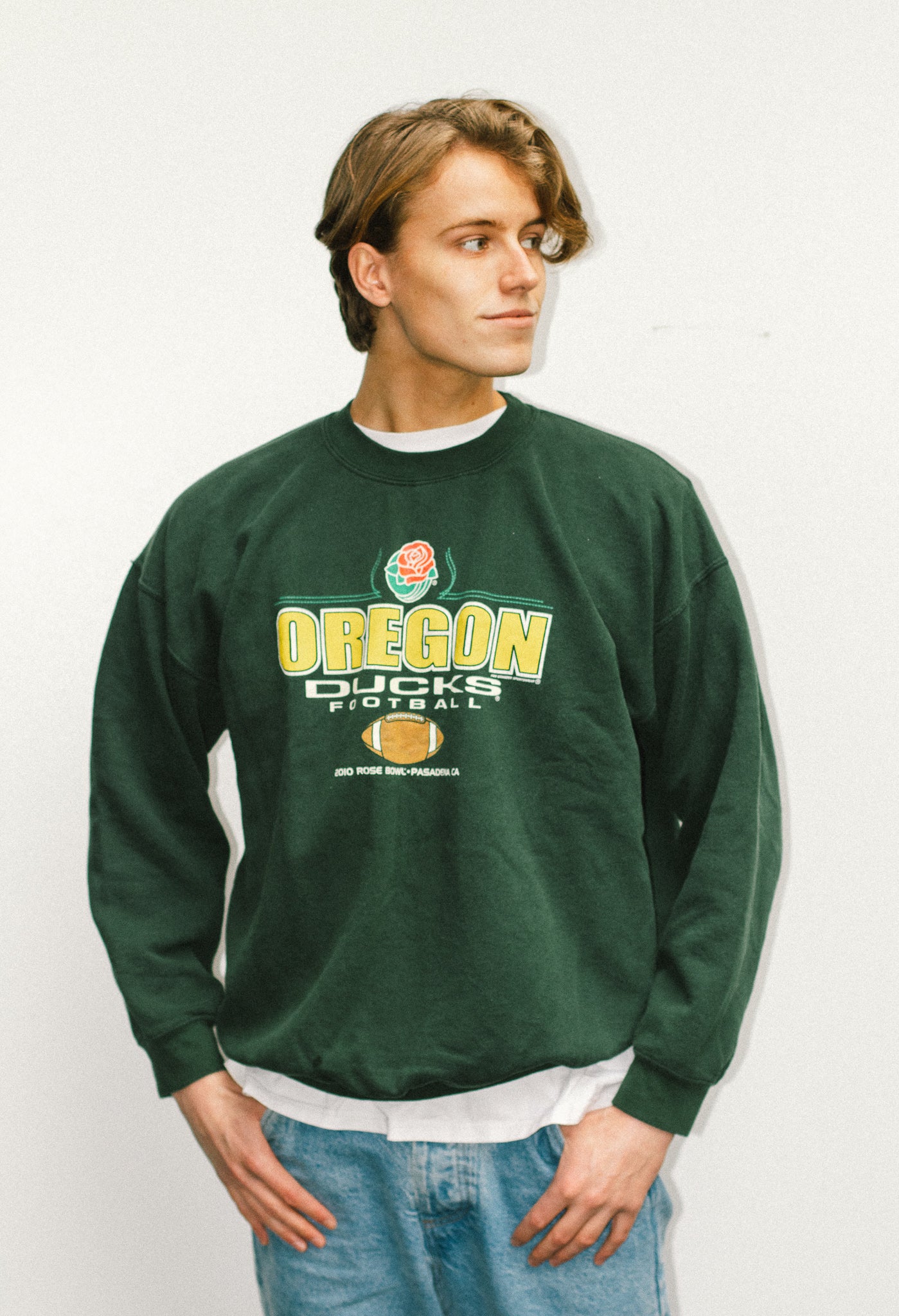 College NFL - Vintage Sweatshirt
